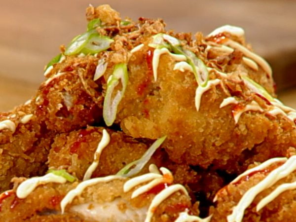 «Ασιατική Κουζίνα» πικάντικες τραγανές φτερούγες