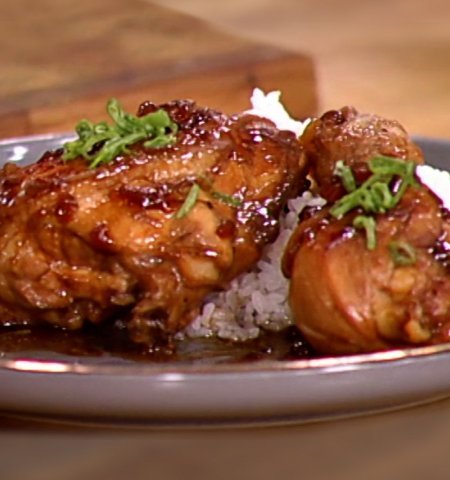 Φιλιππινέζικο κοτόπουλο Adobo